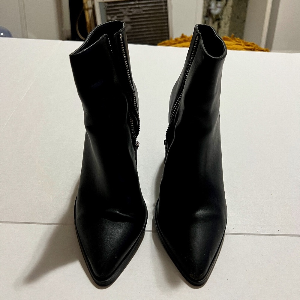 women Chelsea boot